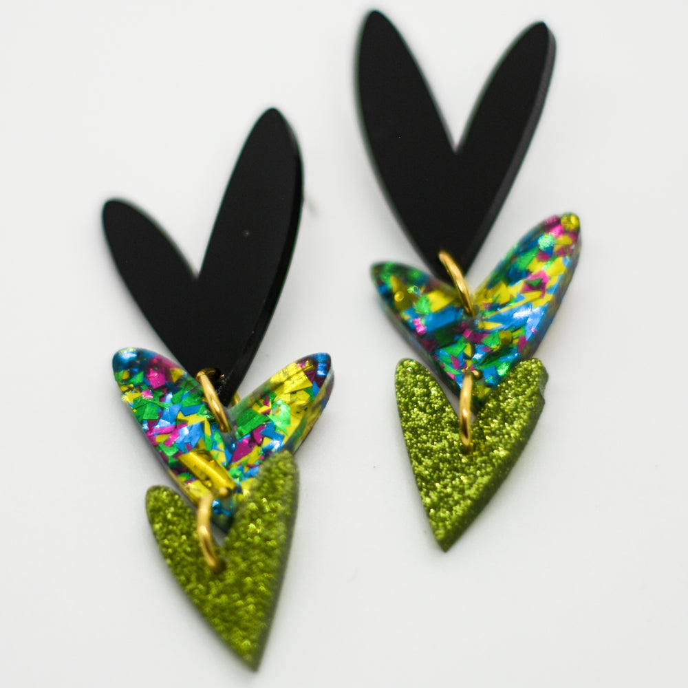 Corazones Triples - Negro, Confeti verde azul amarillo y Glitter Verde