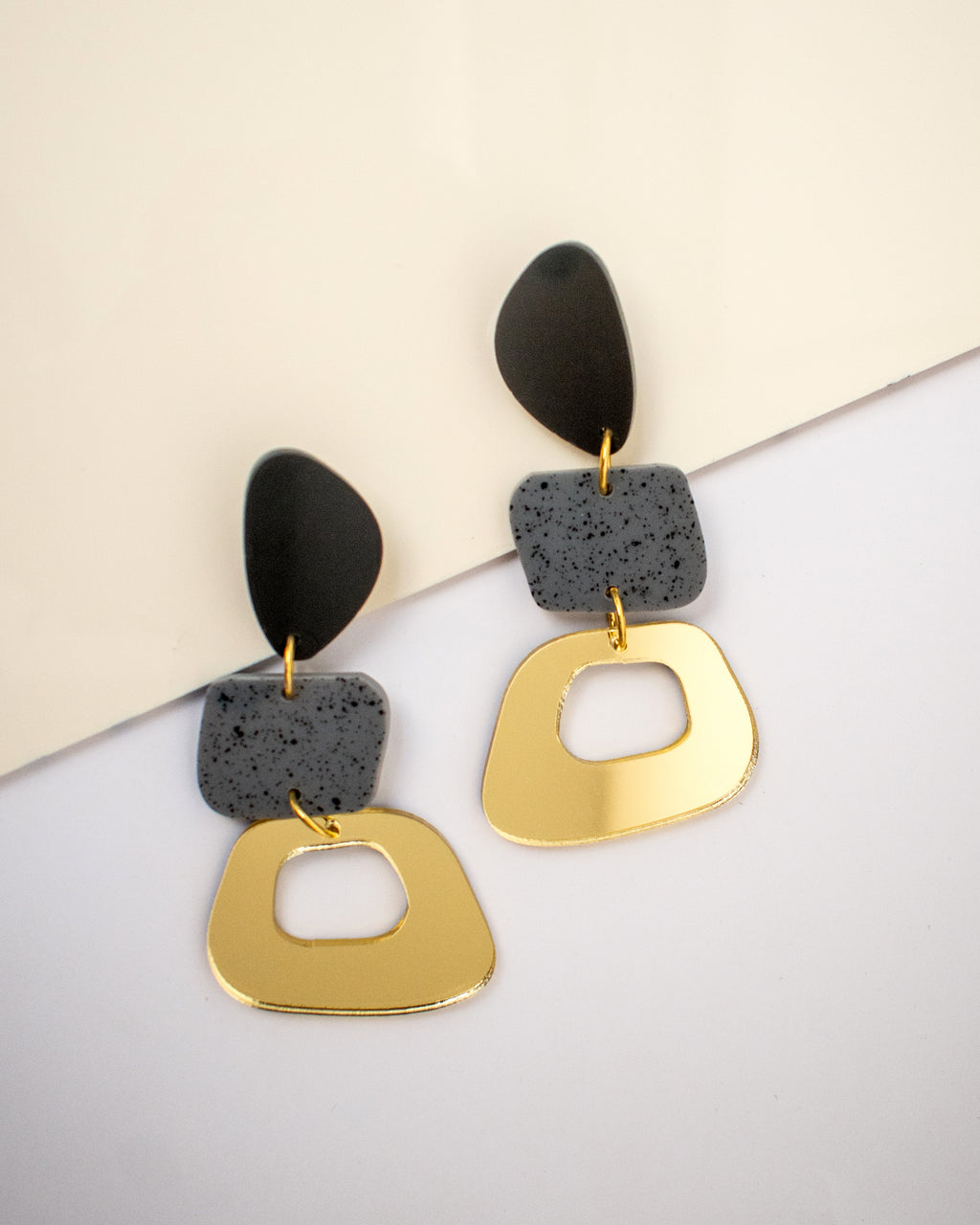 Aros Básicos XL - Color Negro, Gris con Efecto Moteado y Dorado Espejo