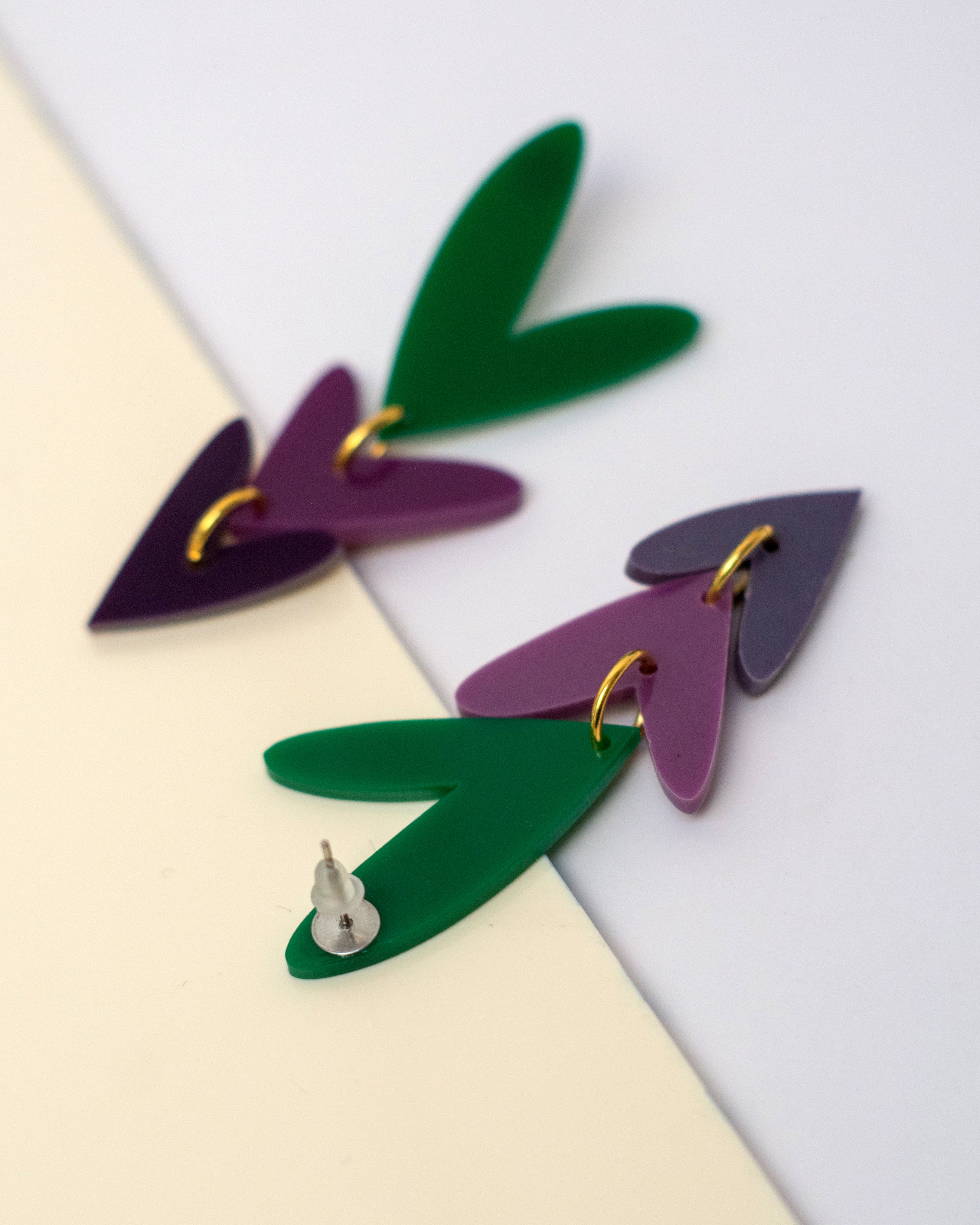 Corazones Triples - Color Verde Intenso, Morado Medio y Morado Oscuro