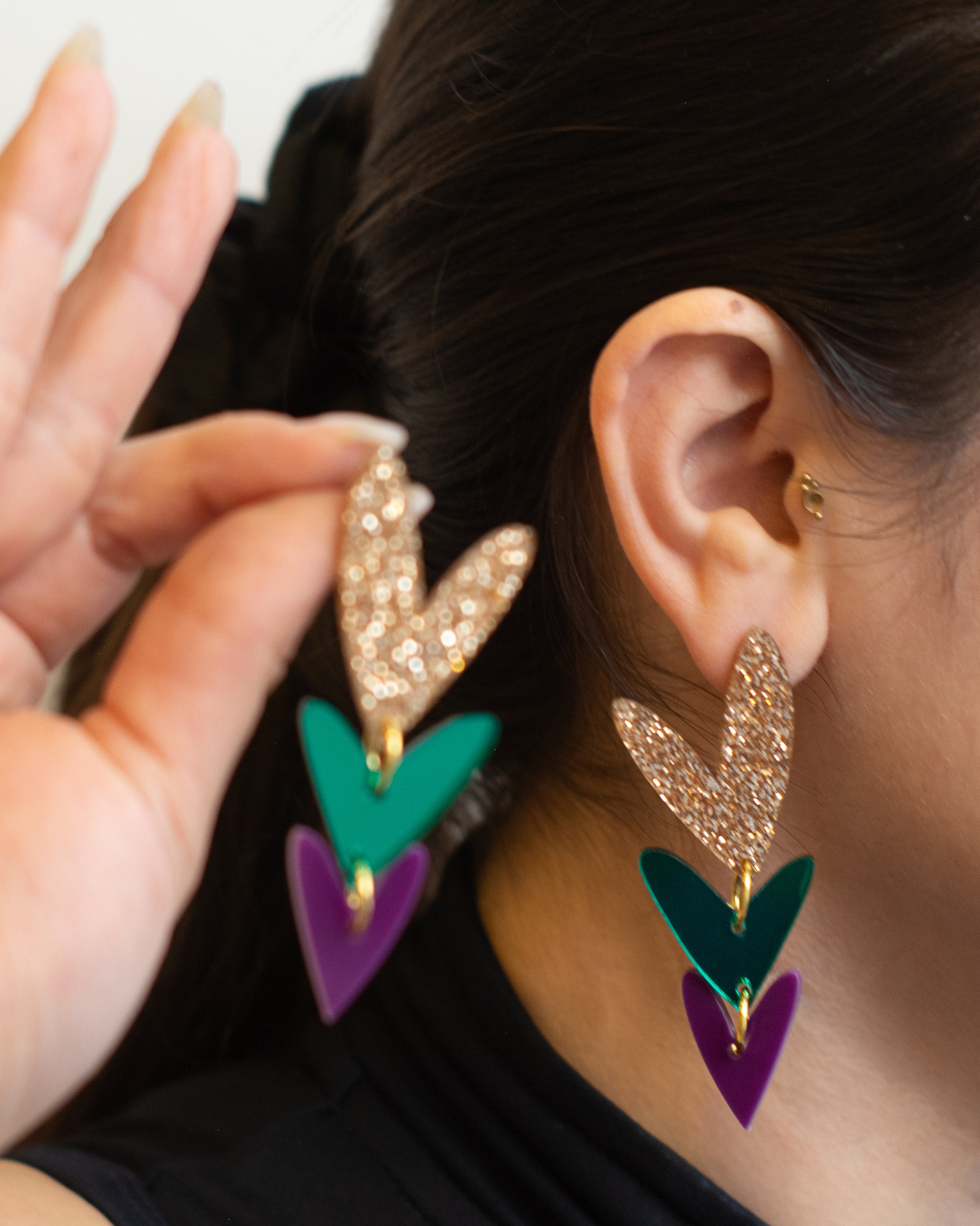 Corazones Triples - Color Dorado Glitter, Verde Espejo y Morado Oscuro
