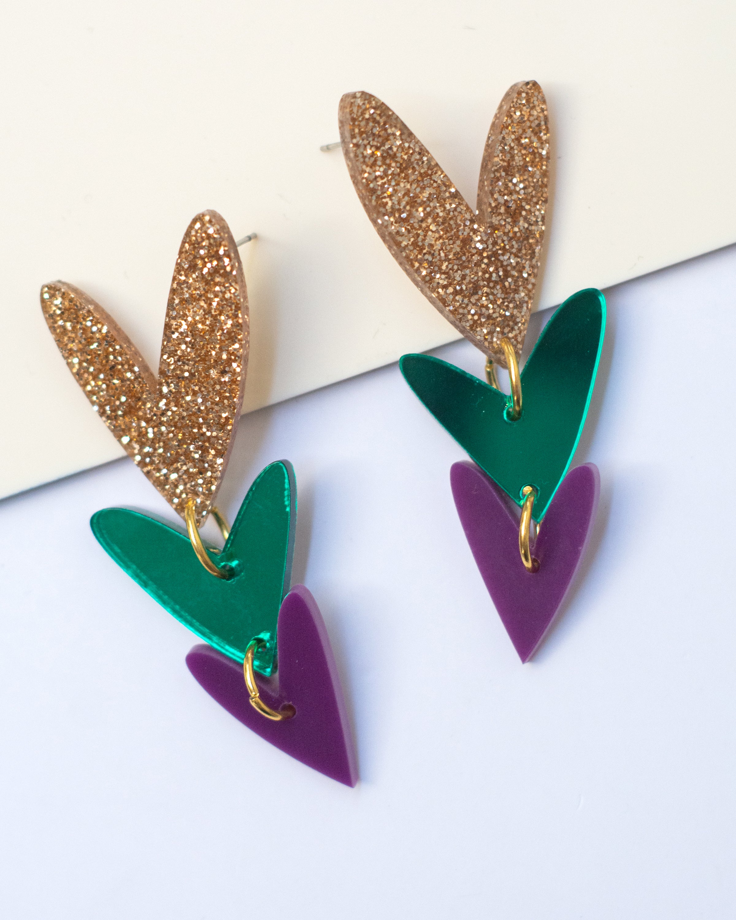 Corazones Triples - Color Dorado Glitter, Verde Espejo y Morado Oscuro