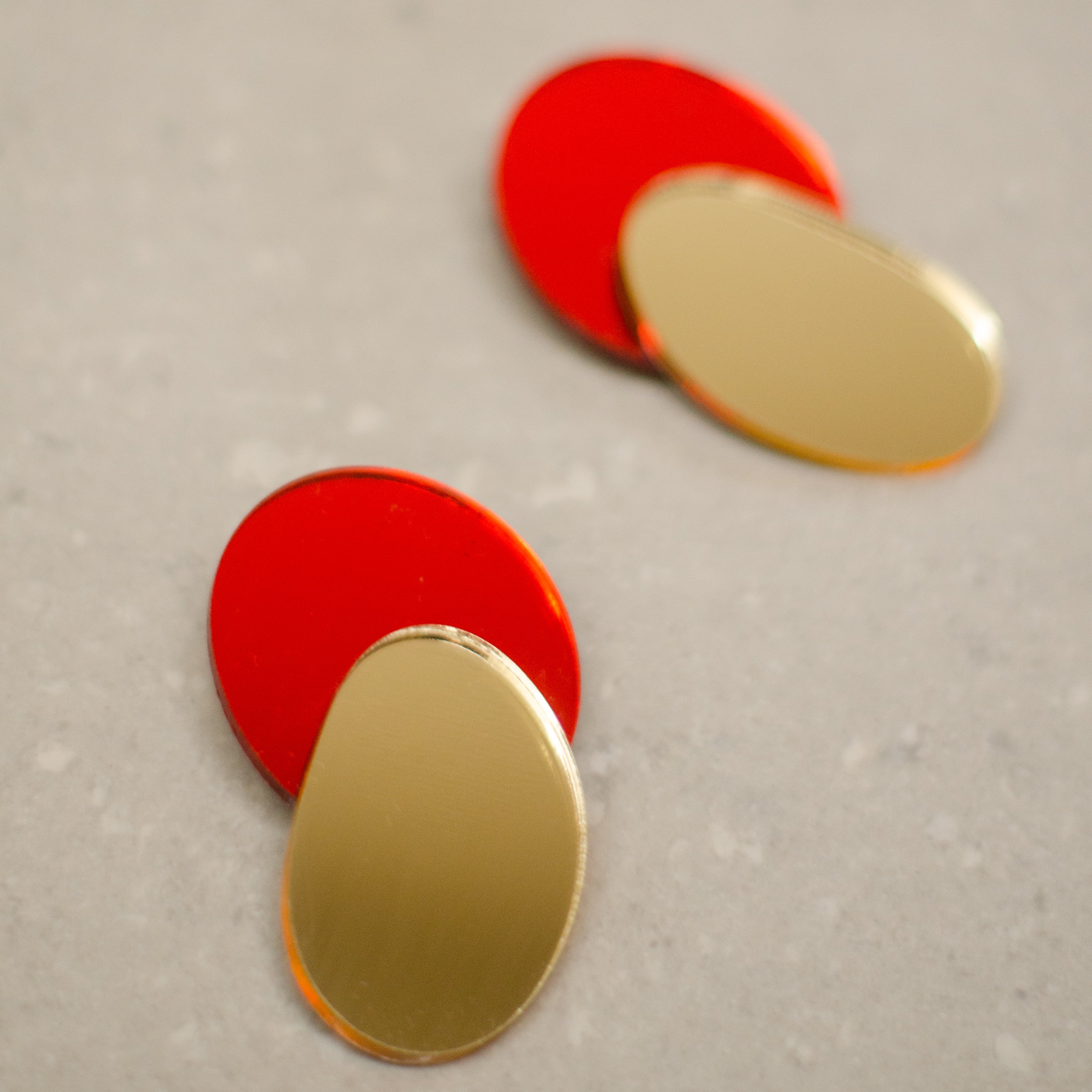 Células color Rojo espejo y Dorado espejo
